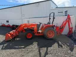 Kubota Grand L3240 TLB